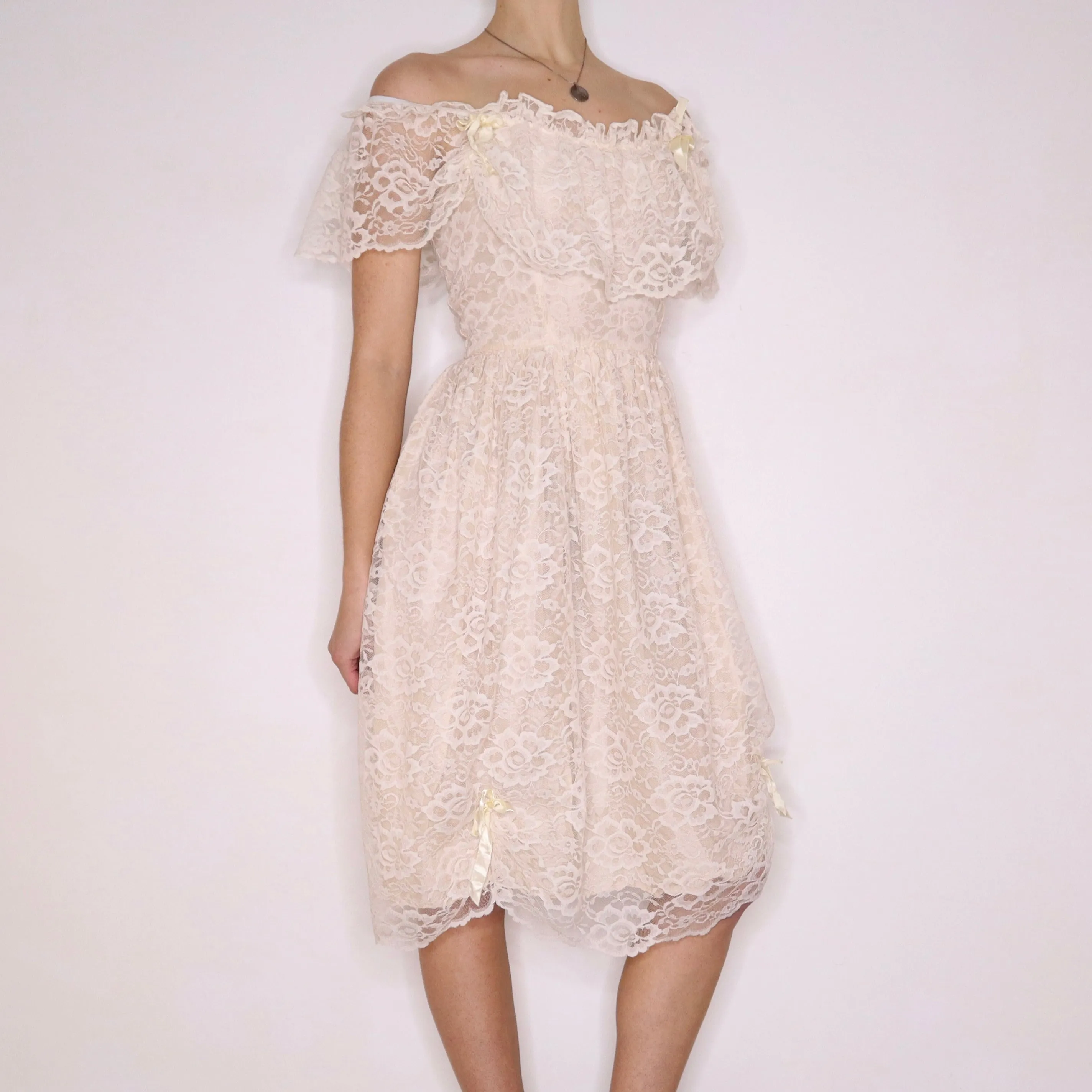 70s Angelic Cream Lace Dress (S)