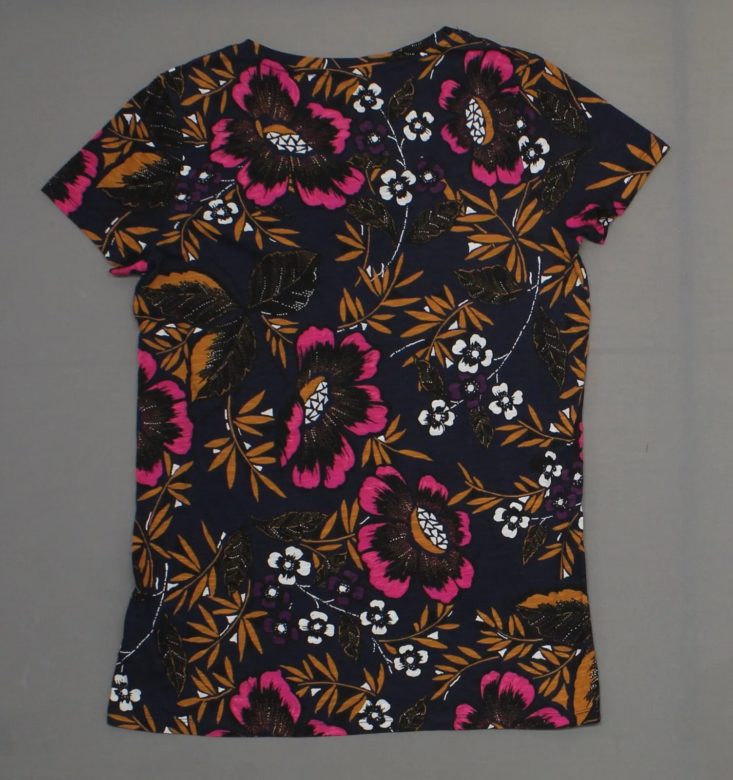 A New Day Women's Short Sleeve Vintage V-Neck T-Shirt