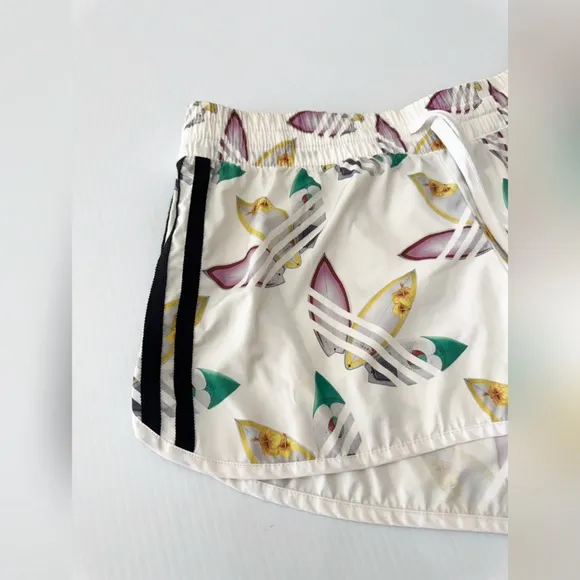 Adidas Originals x Pharrell Williams Trefoil Surf Print Shorts Size-S