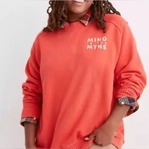 Aerie Womens Mind In The Mountains Pullover CrewNeck Sweatshirt Sz XS NWT Orange