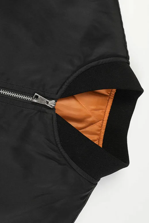 Aeronox | Flight Bomber Jacket – Military-Inspired Outerwear for Women & Men in Urban Street Style