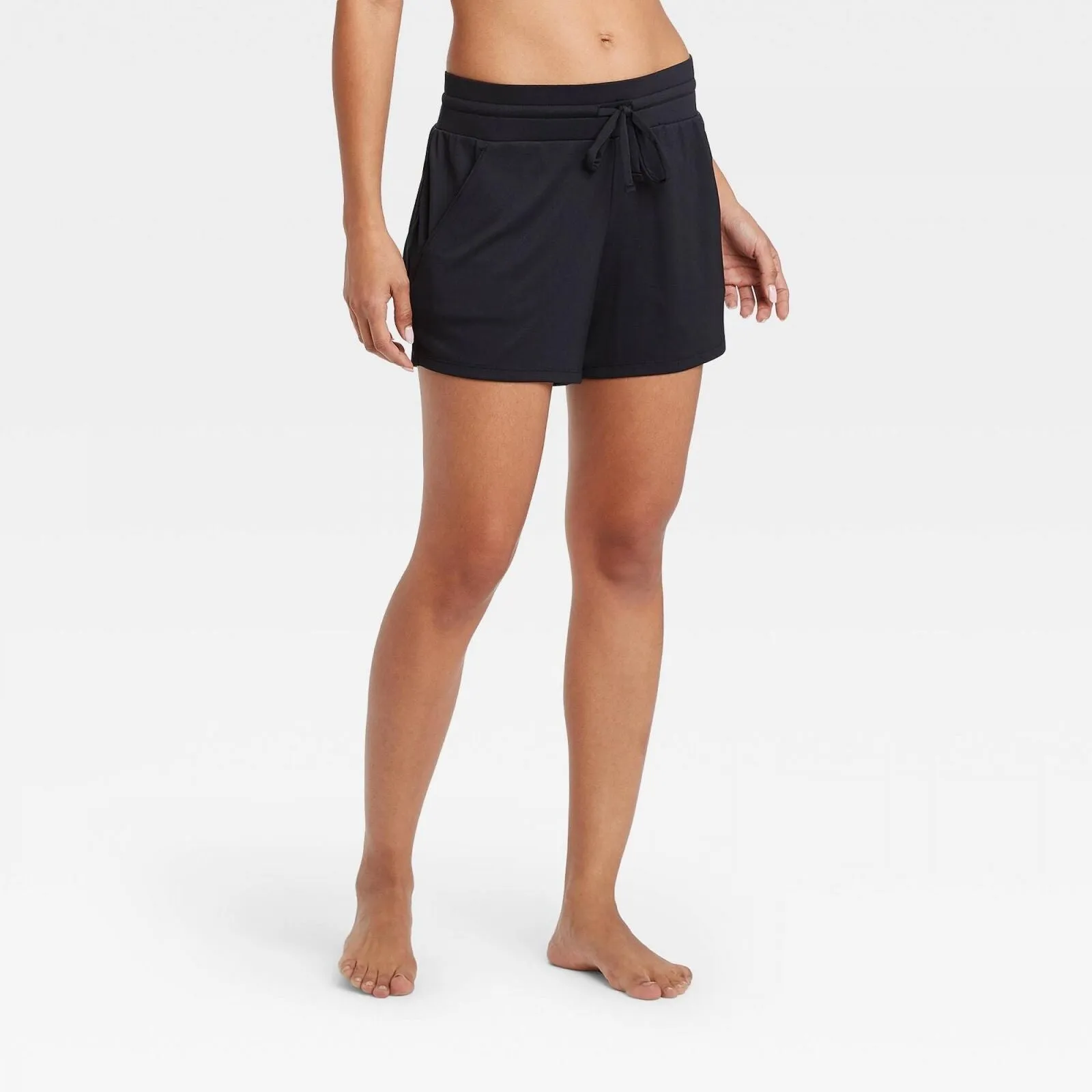 All in Motion Women's Essential Mid-Rise Knit Shorts 5" 563139
