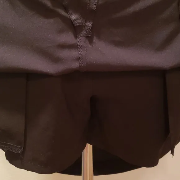 ANNIKA CUTTER &amp; BUCK TENNIS PREPPY ACTIVE ACTIVEWEAR BLACK GOLF SKORT SHORTS SZ8