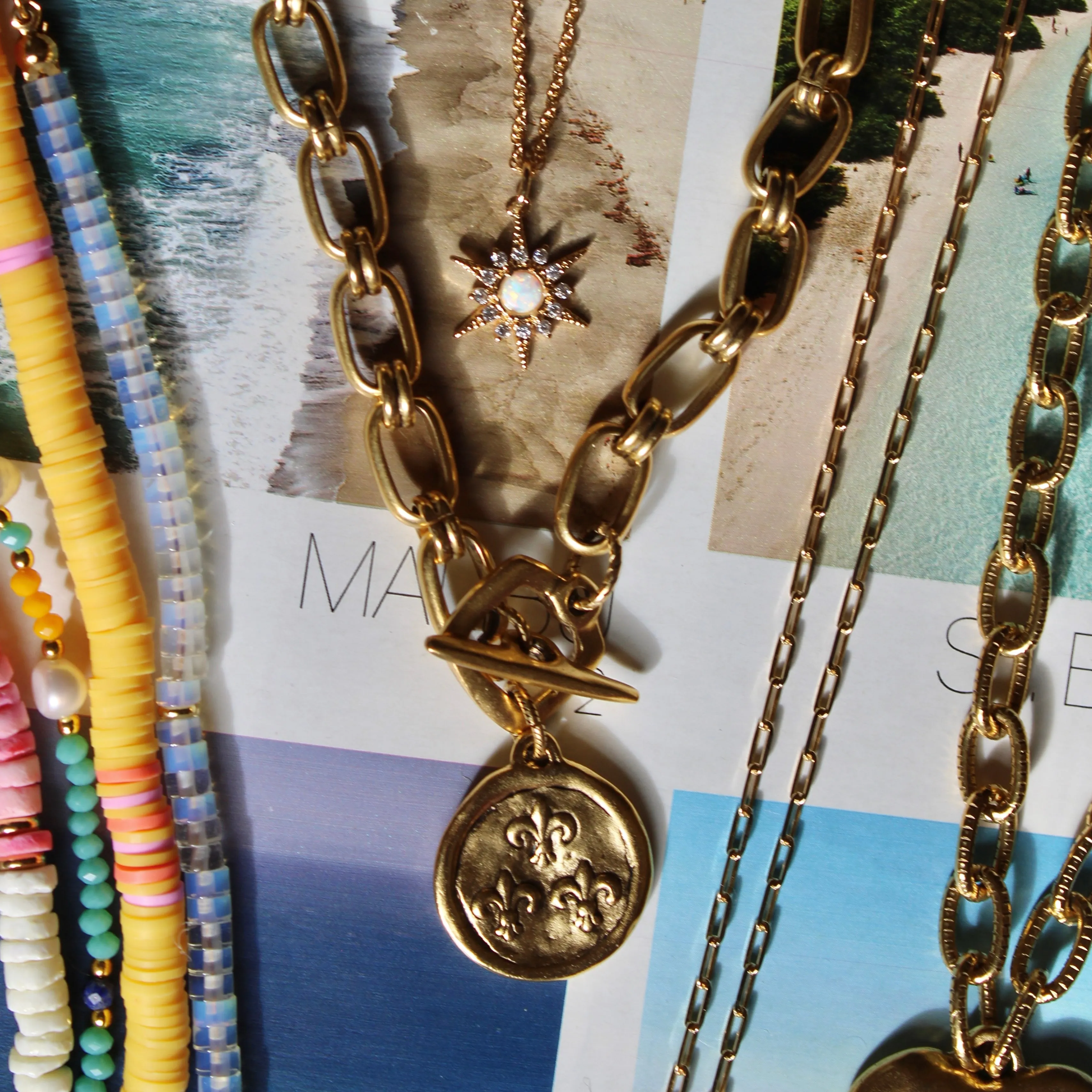 Antiqued Gold Bee & Fleur de Lis Chunky Chain