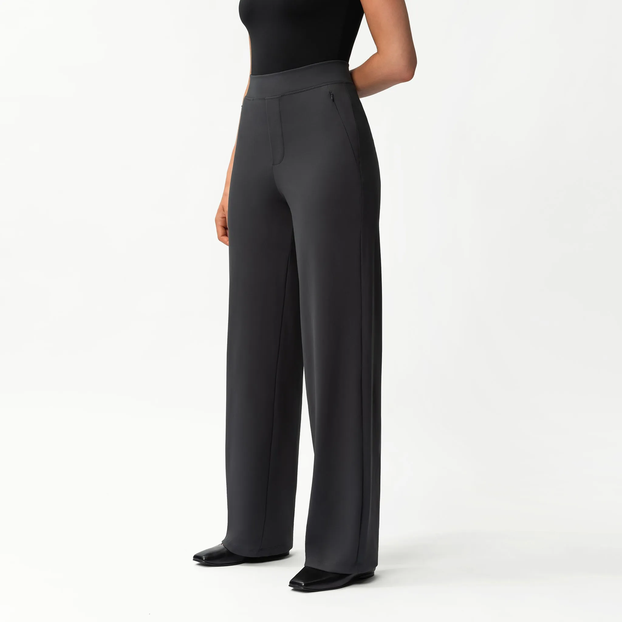 Asana Relaxed Straight Pant