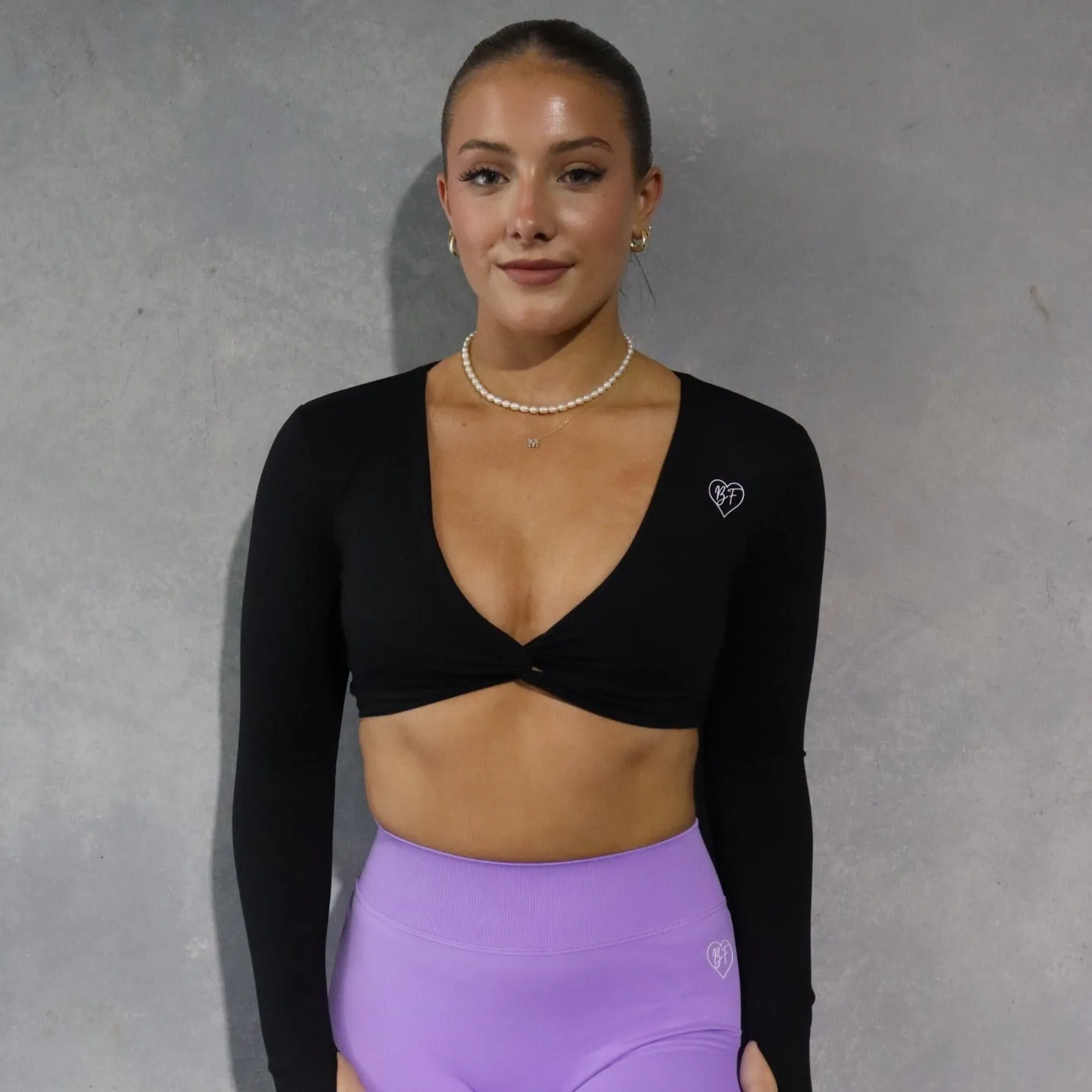 Black Long Sleeve Tori Crop