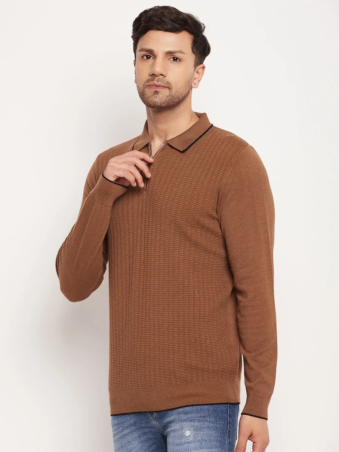 Camla Barcelona Solid Textured Brown T-Shirt For Men