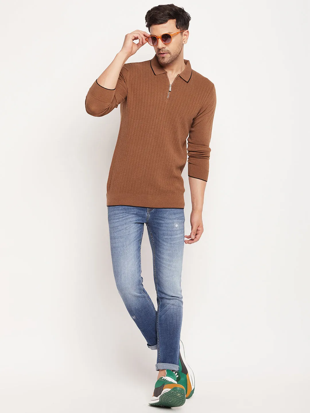Camla Barcelona Solid Textured Brown T-Shirt For Men