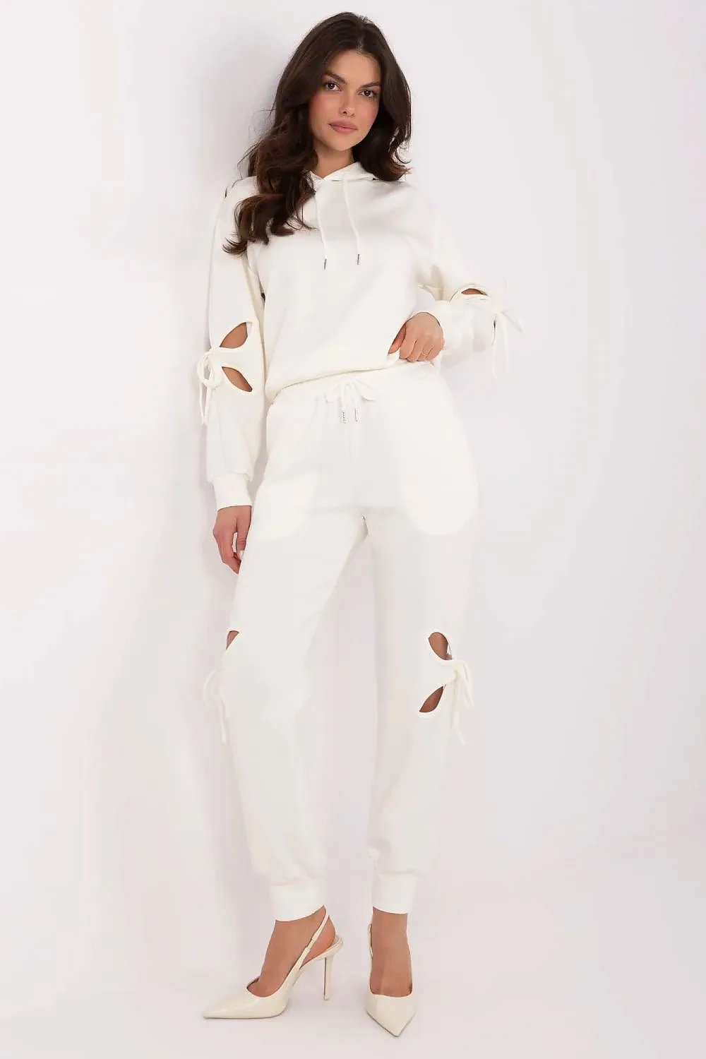Casual tracksuit set with decorative ties