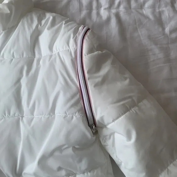 Central Park West White Wesley Convertible Puffer Activewear Outerwear