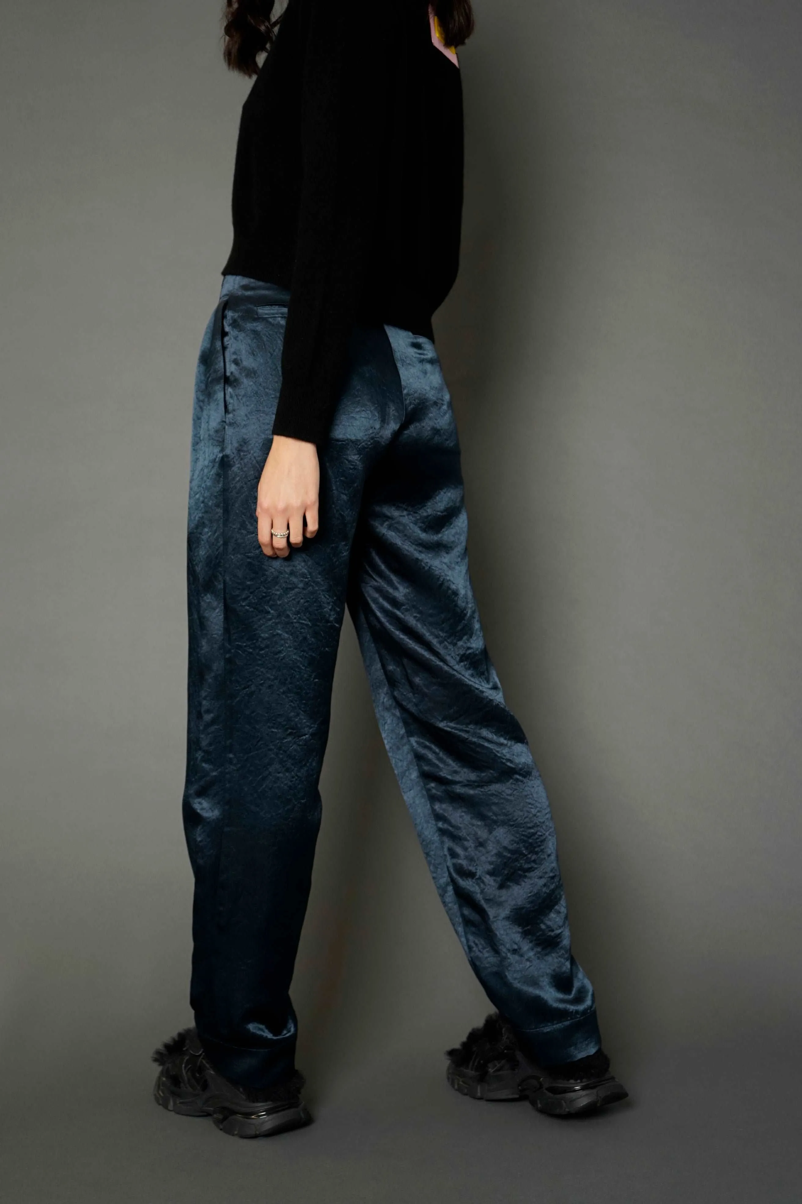 Dax Navy Pleated Full Pants