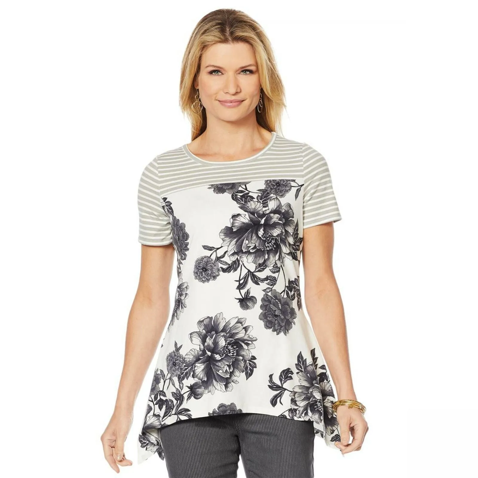 DG2 by Diane Gilman Women's Plus Size Combo Print Scarf Hem T-Shirt