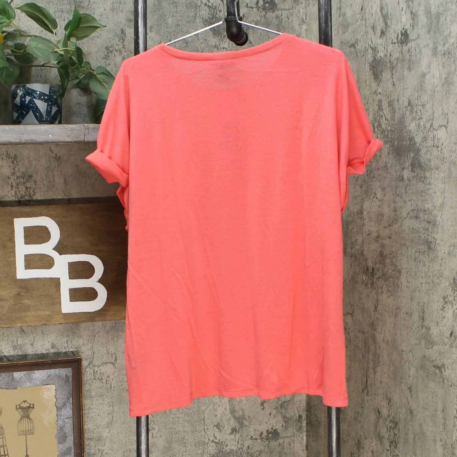 DG2 by Diane Gilman Women's Slub Burnout Pocket T-Shirt
