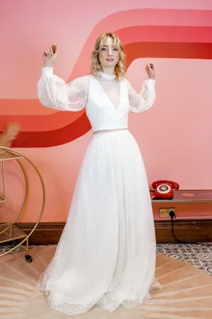 Dolly Built in skirt