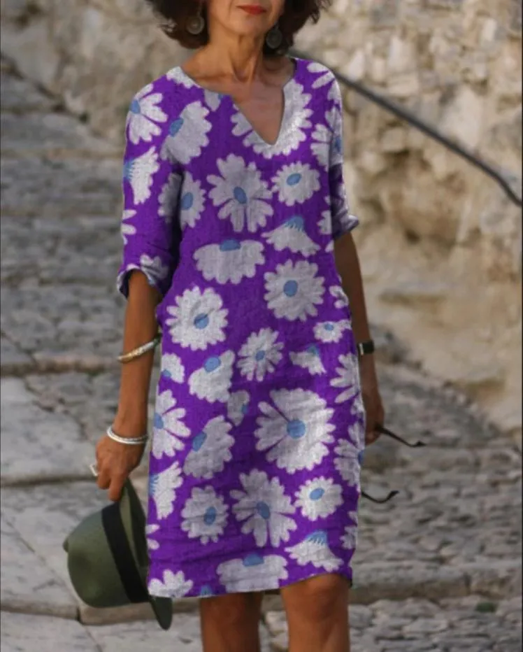 Dolores - Vintage midi dress with V-neckline and half sleeves