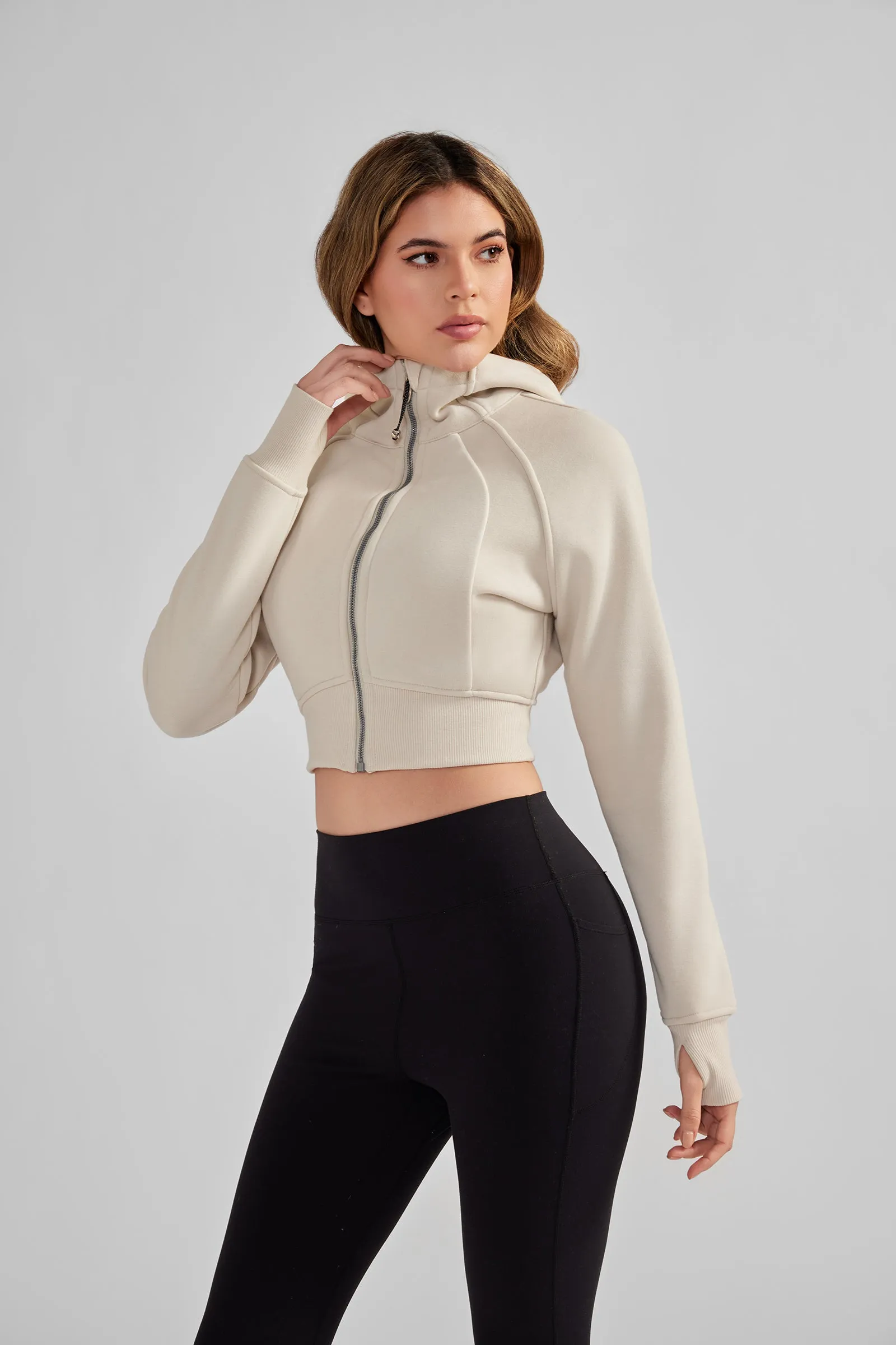ELEVATE ACTIVE JACKET - CREAM