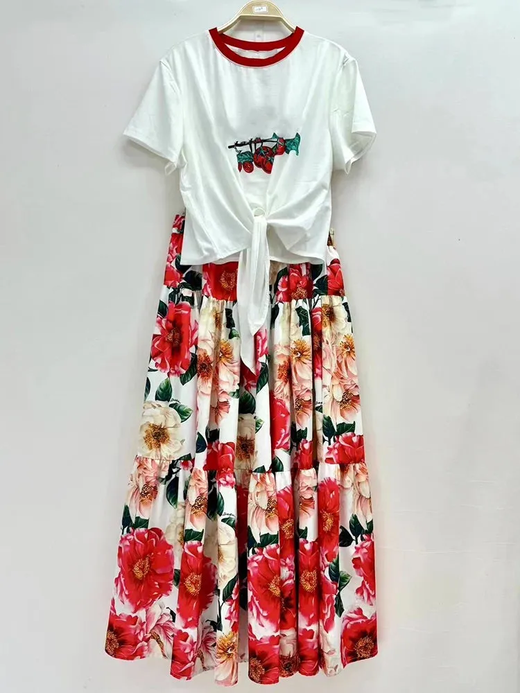 Geometrically printed T-shirt  big swing skirt two-piece