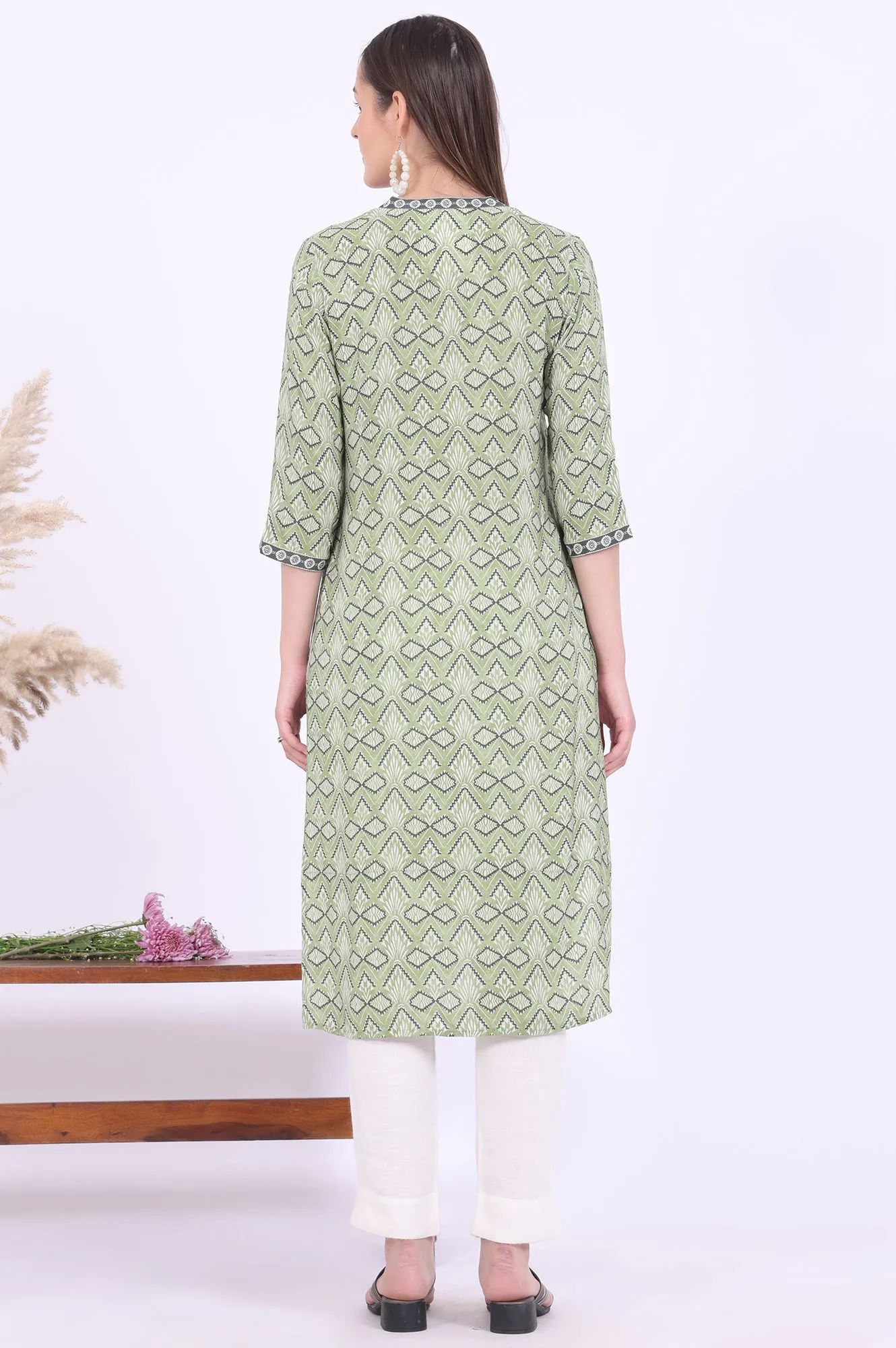 Green Printed Straight Modal Kurta