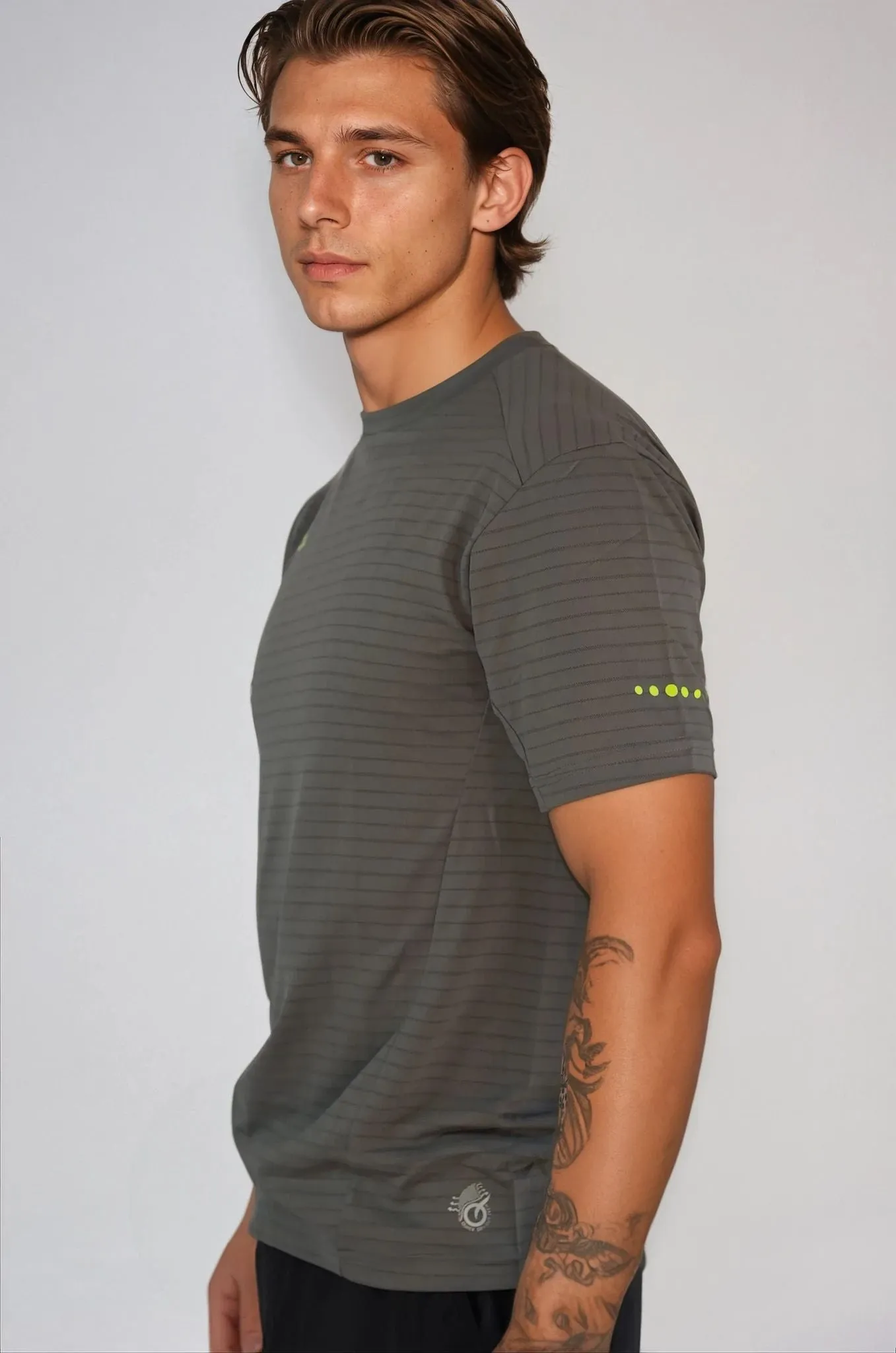 Hydra 6 T-Shirt