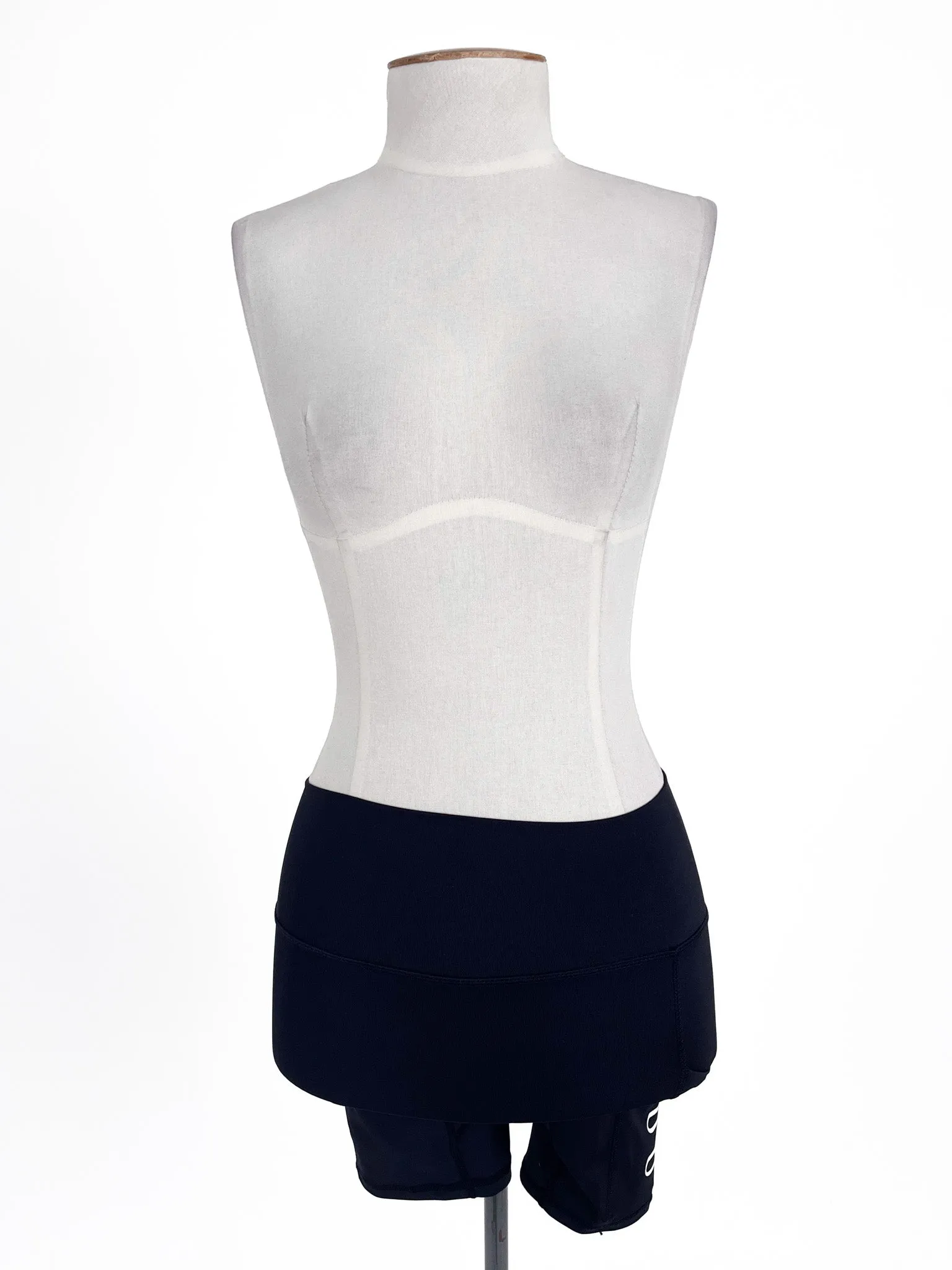 Ilabb | Black Casual Activewear Bottom | Size 6