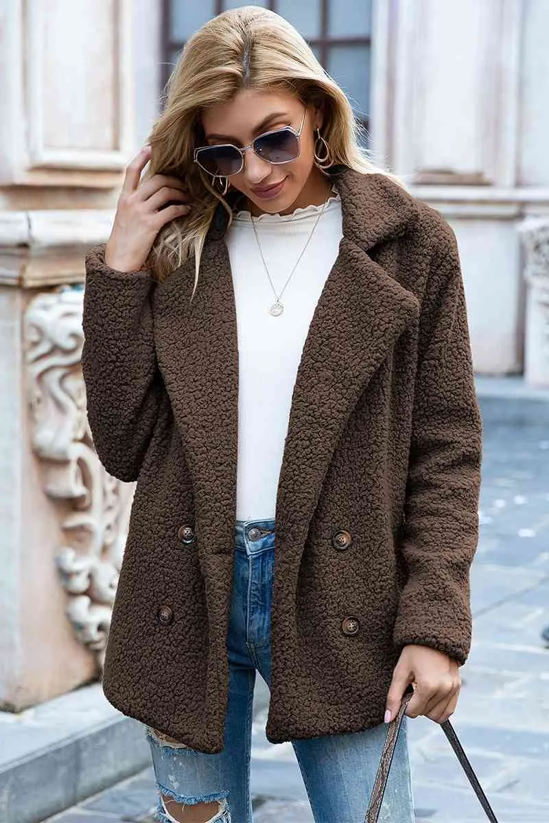 Ivy Lane Sherpa-jas met reverskraag in volledige maat
