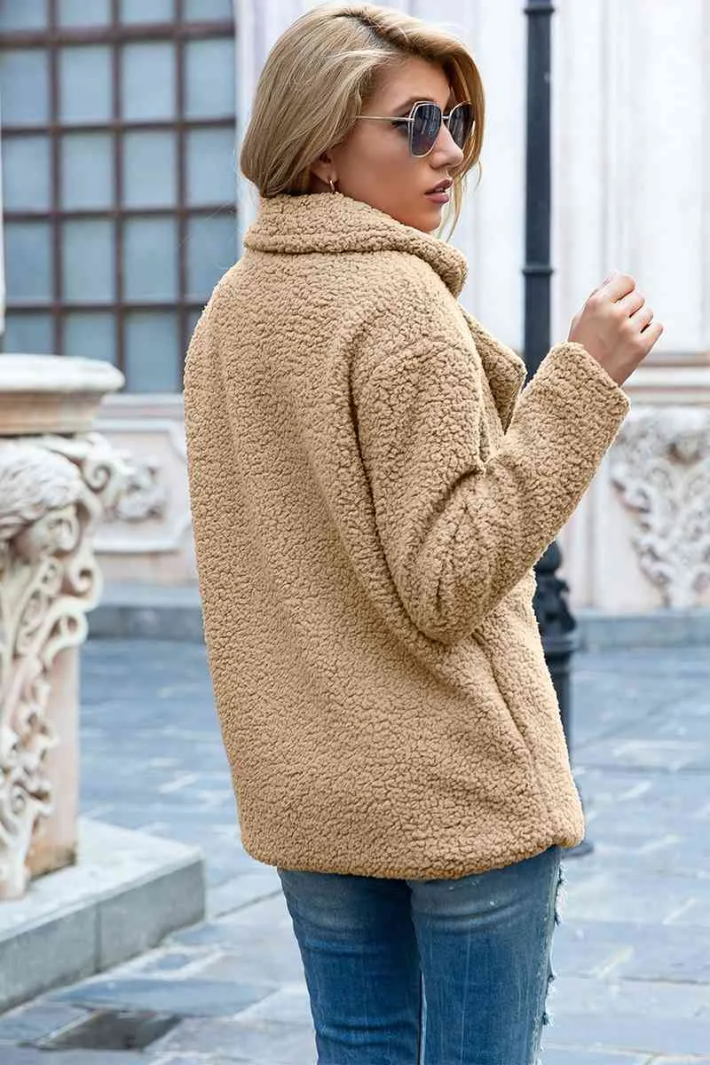 Ivy Lane Sherpa-jas met reverskraag in volledige maat
