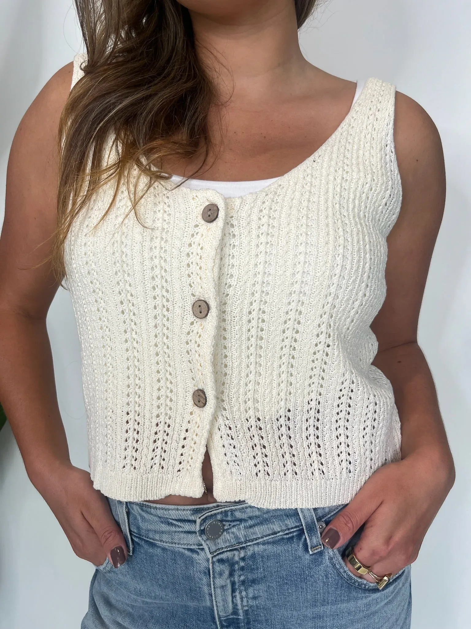 KLD Sleeveless Button Front Knit Vest Natural