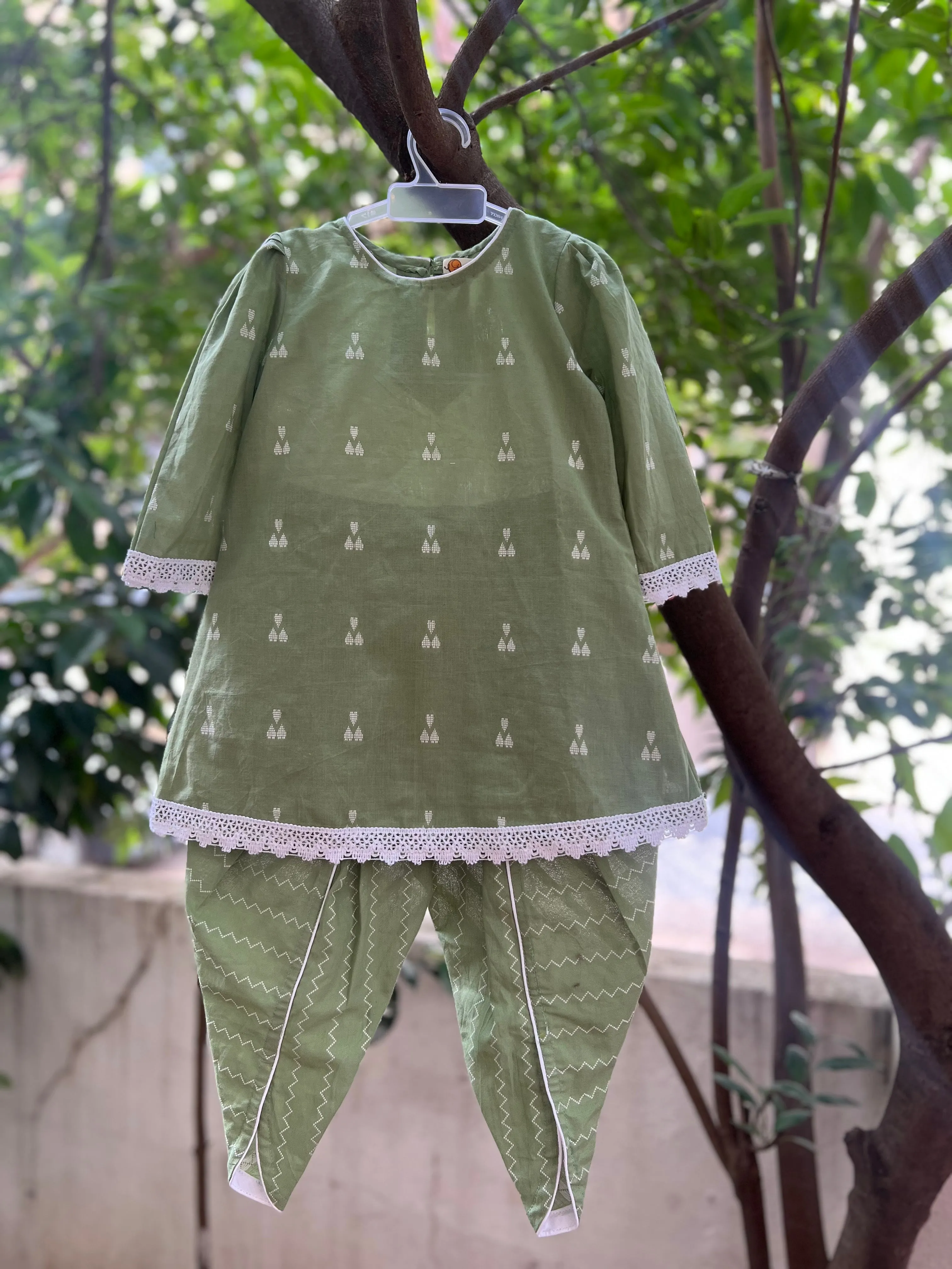 Klingaru Girl Kurta and Tulip Dhoti Set - Pista with Lace work