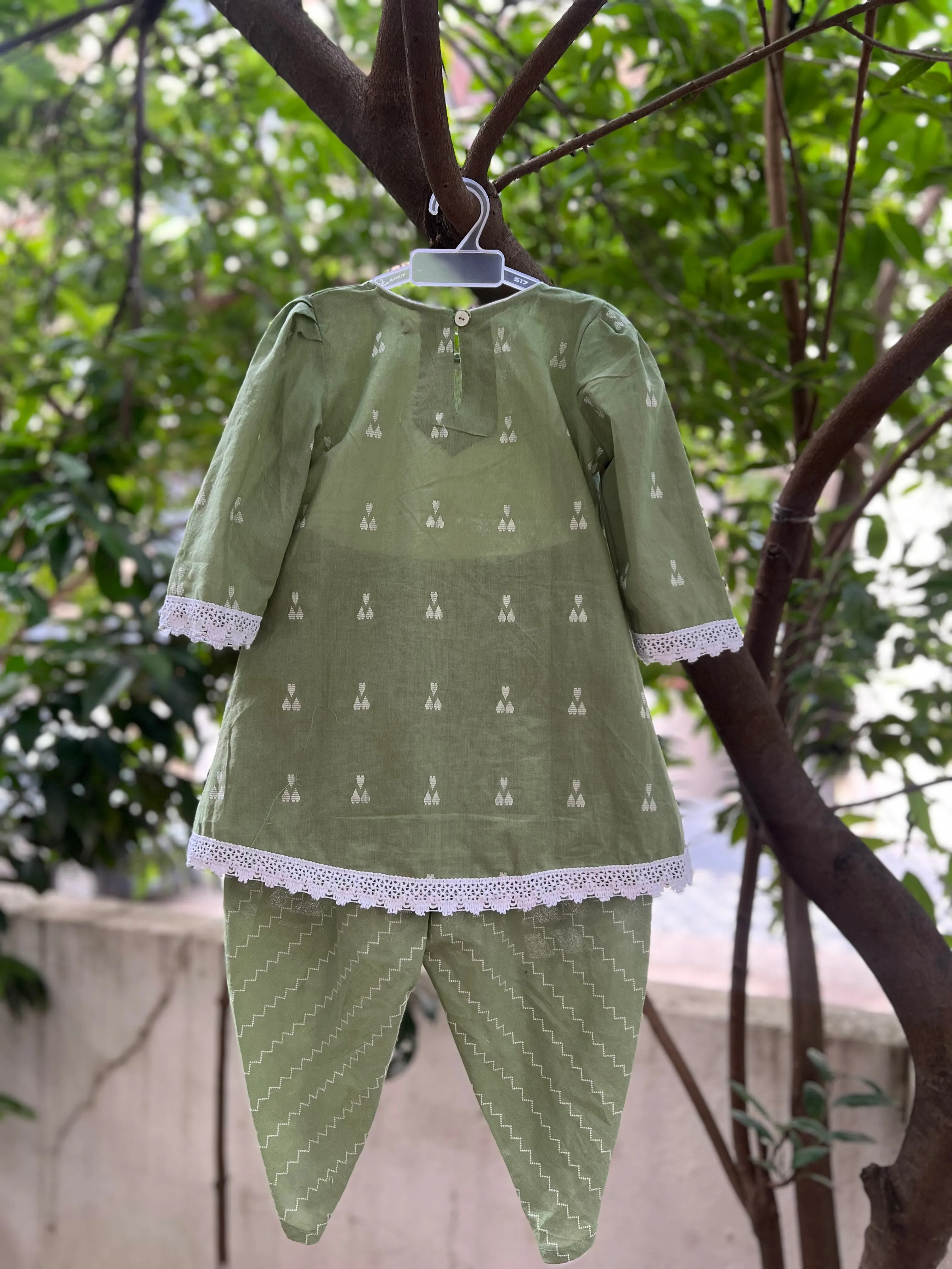 Klingaru Girl Kurta and Tulip Dhoti Set - Pista with Lace work