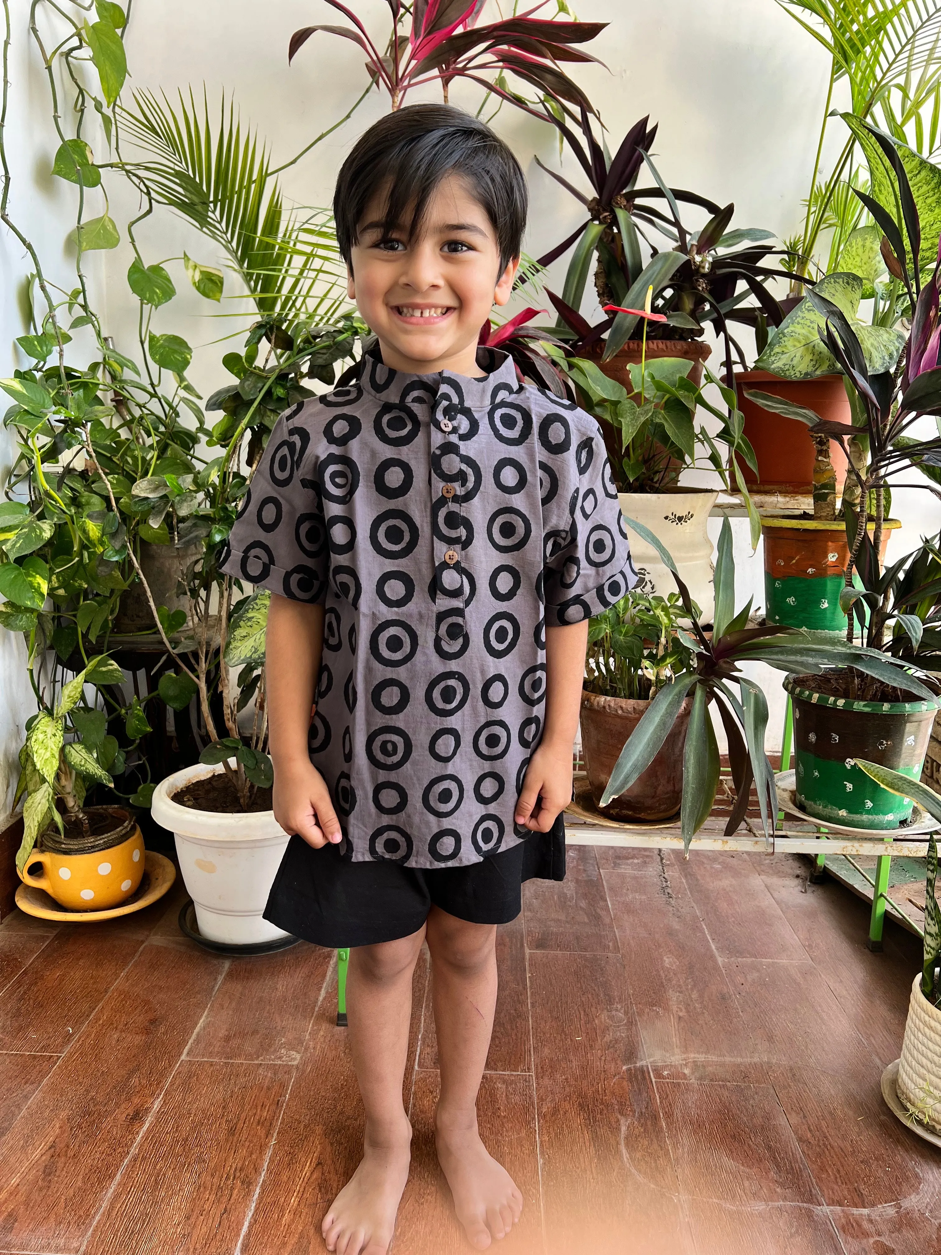 Klingaru Short Kurta - Handblock Grey Gola