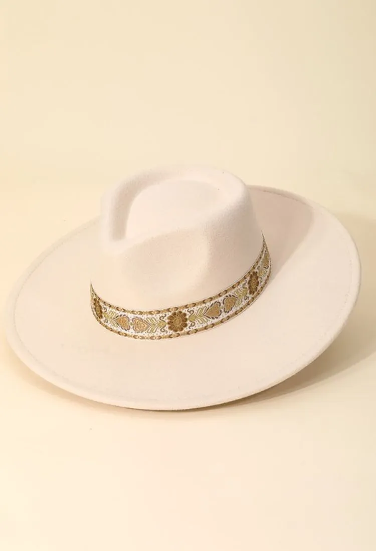 Laci Embroidered Rancher Hat