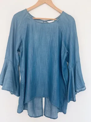 LC Lauren Conrad Denim Blue Blouse Sz L Back Tail Detail Flared Sleeves Boho