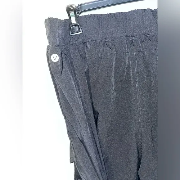 LIVI by Lane Bryant Athletic Black Spandex Active Shorts with Pockets  Sz 18/20