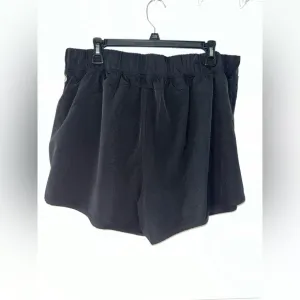 LIVI by Lane Bryant Athletic Black Spandex Active Shorts with Pockets  Sz 18/20