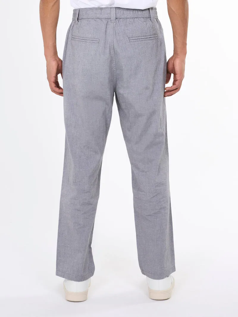 Loose slack pant in black jet