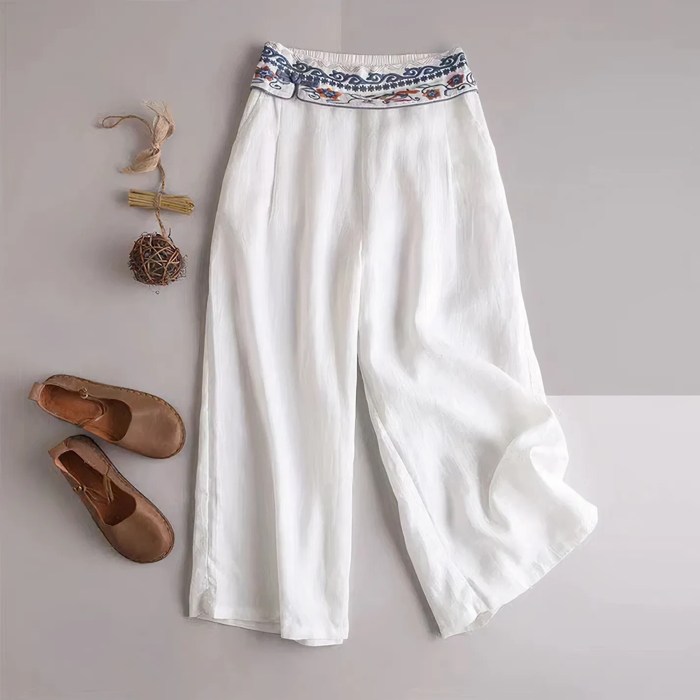 Lucía® | Vintage Trousers Made From Loose Cotton