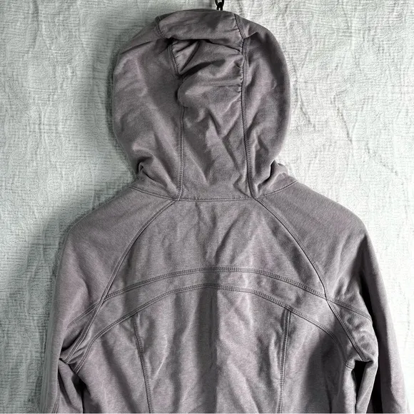 Lululemon Lavender Zip Hoodie Jacket Women’s M cotton casual activewear coat