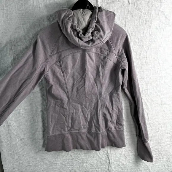 Lululemon Lavender Zip Hoodie Jacket Women’s M cotton casual activewear coat