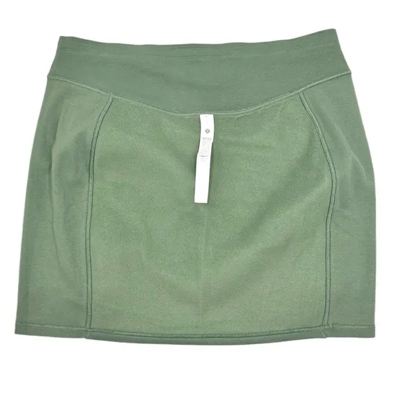 Lululemon Scuba HR Mini Skirt Size XL