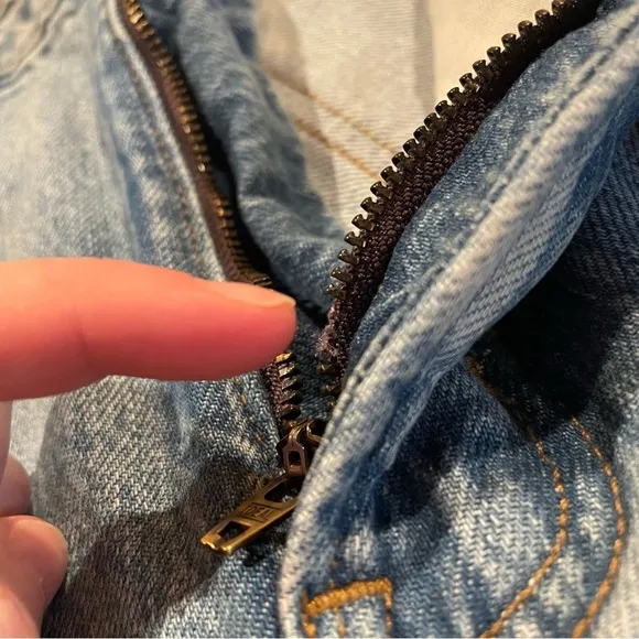 Madewell The Curvy Perfect Vintage Straight Jean in Seyland Wash High Rise 27