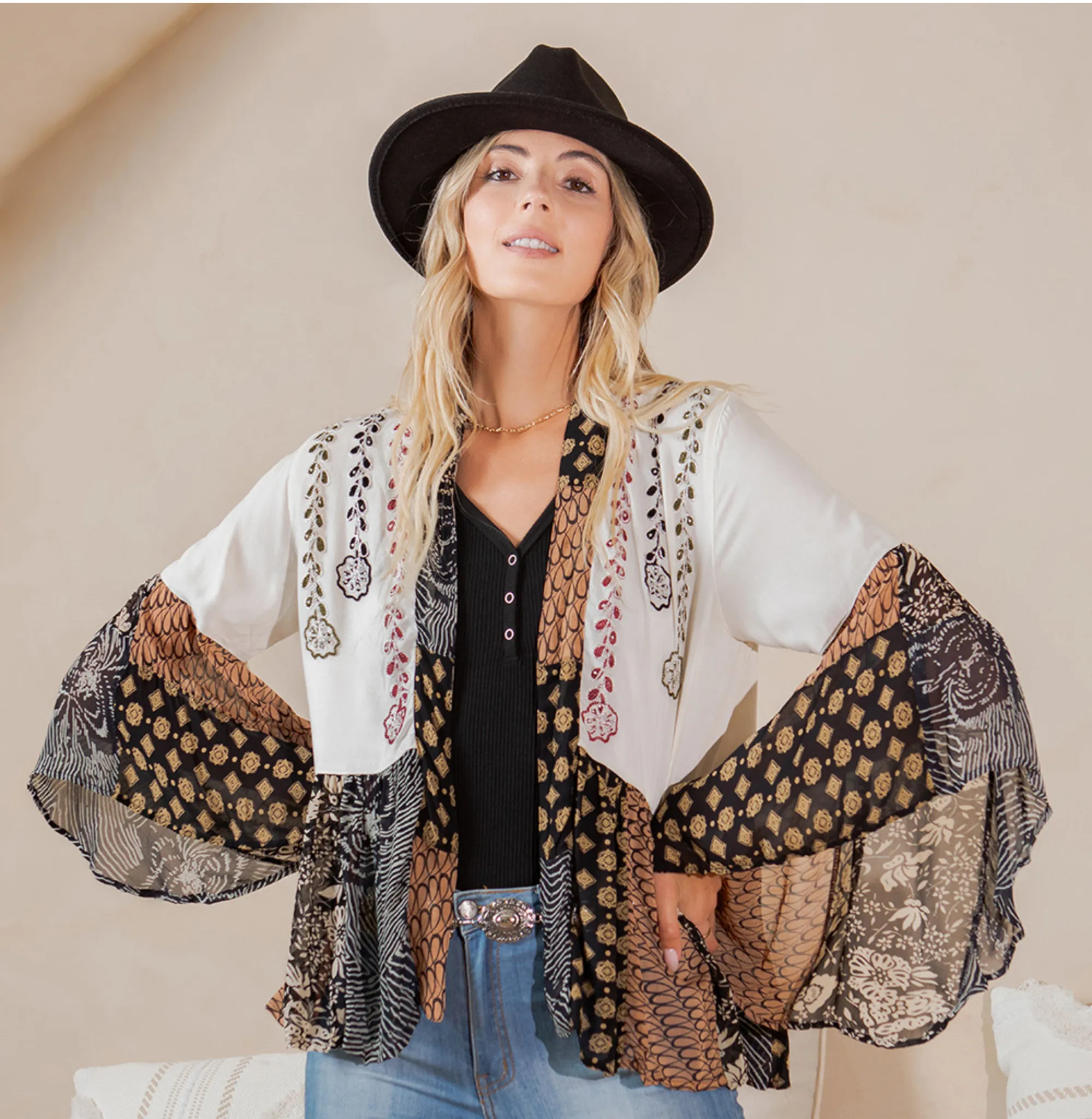 Natural Bohemian : Embroidered Short Shrug