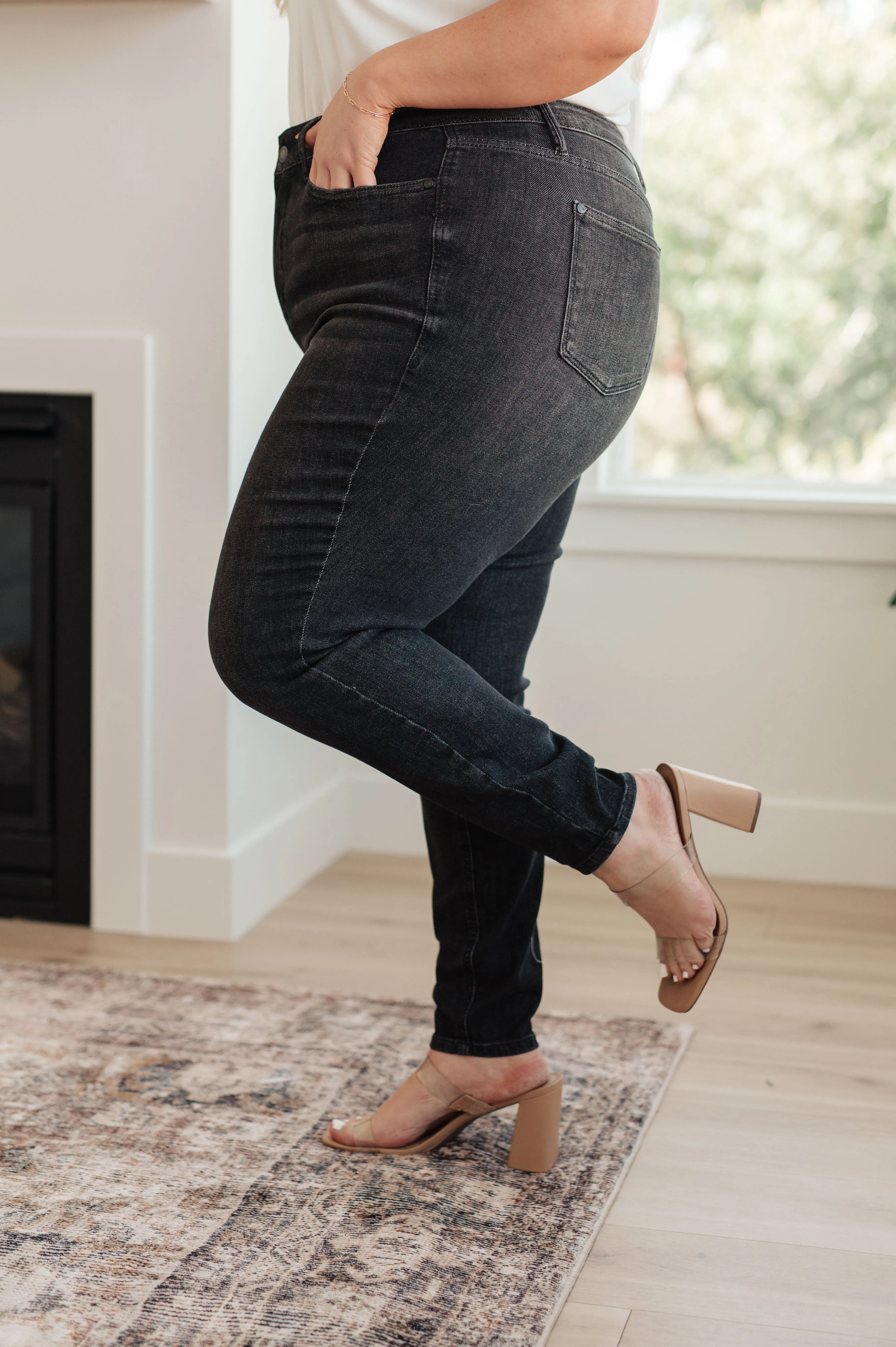Octavia High Rise Control Top Skinny Jeans in Washed Black - Judy Blue