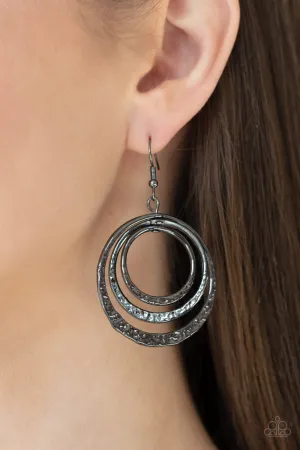 Paparazzi Metallic Ruffle Earrings Black