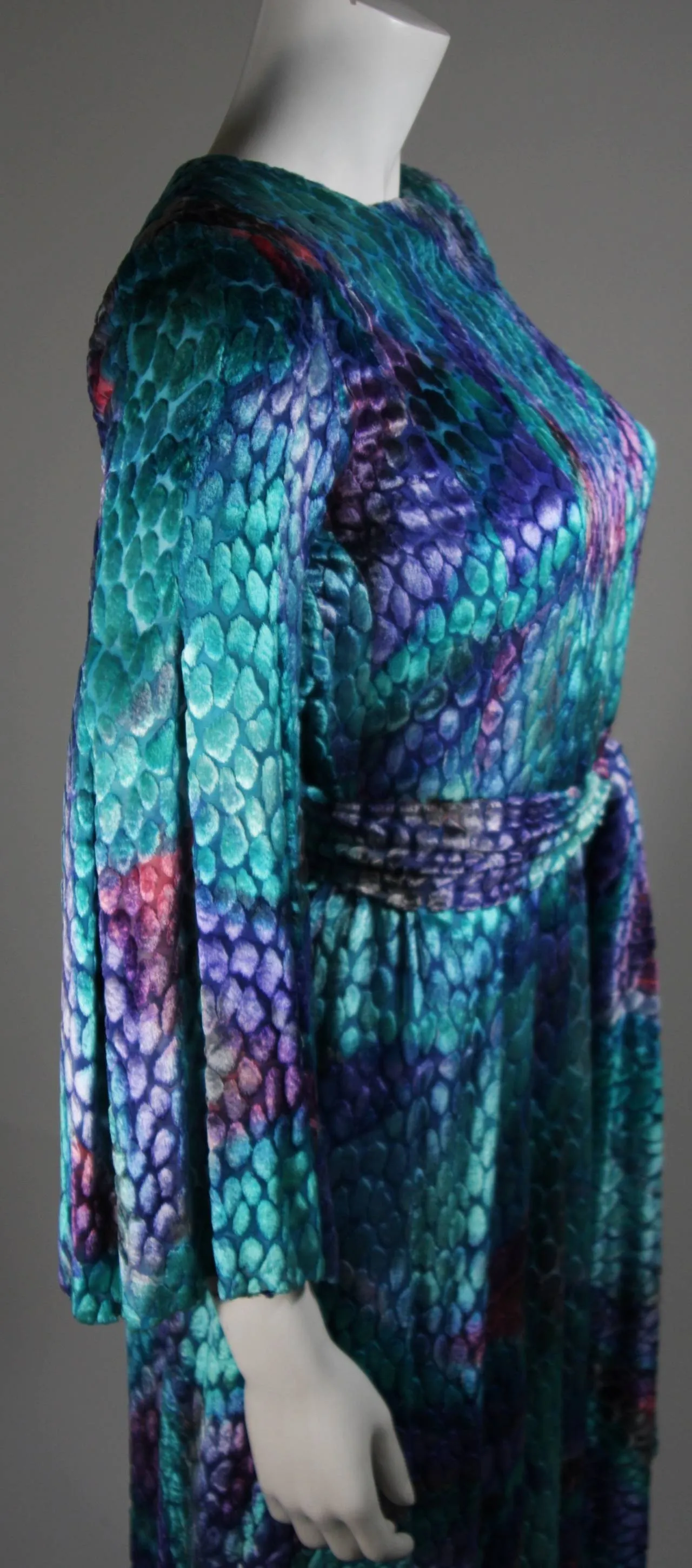 PAULINE TRIGERE Turquoise Velvet Dress Size Medium