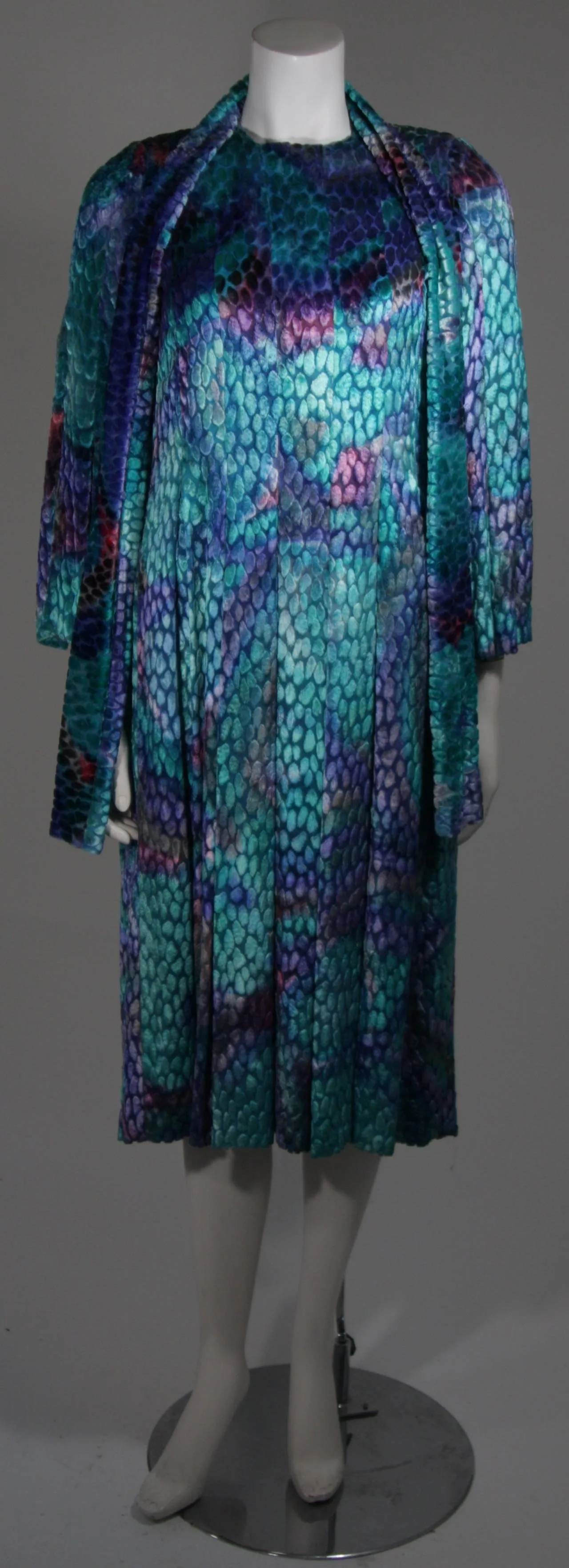 PAULINE TRIGERE Turquoise Velvet Dress Size Medium