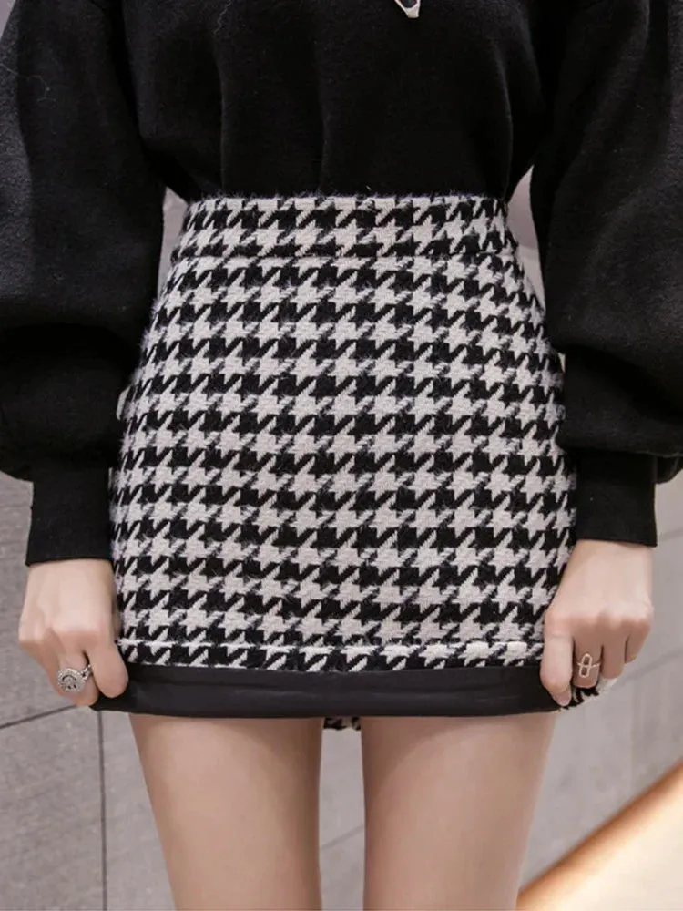 Plaid Wool Mini Skirt - Black/Beige