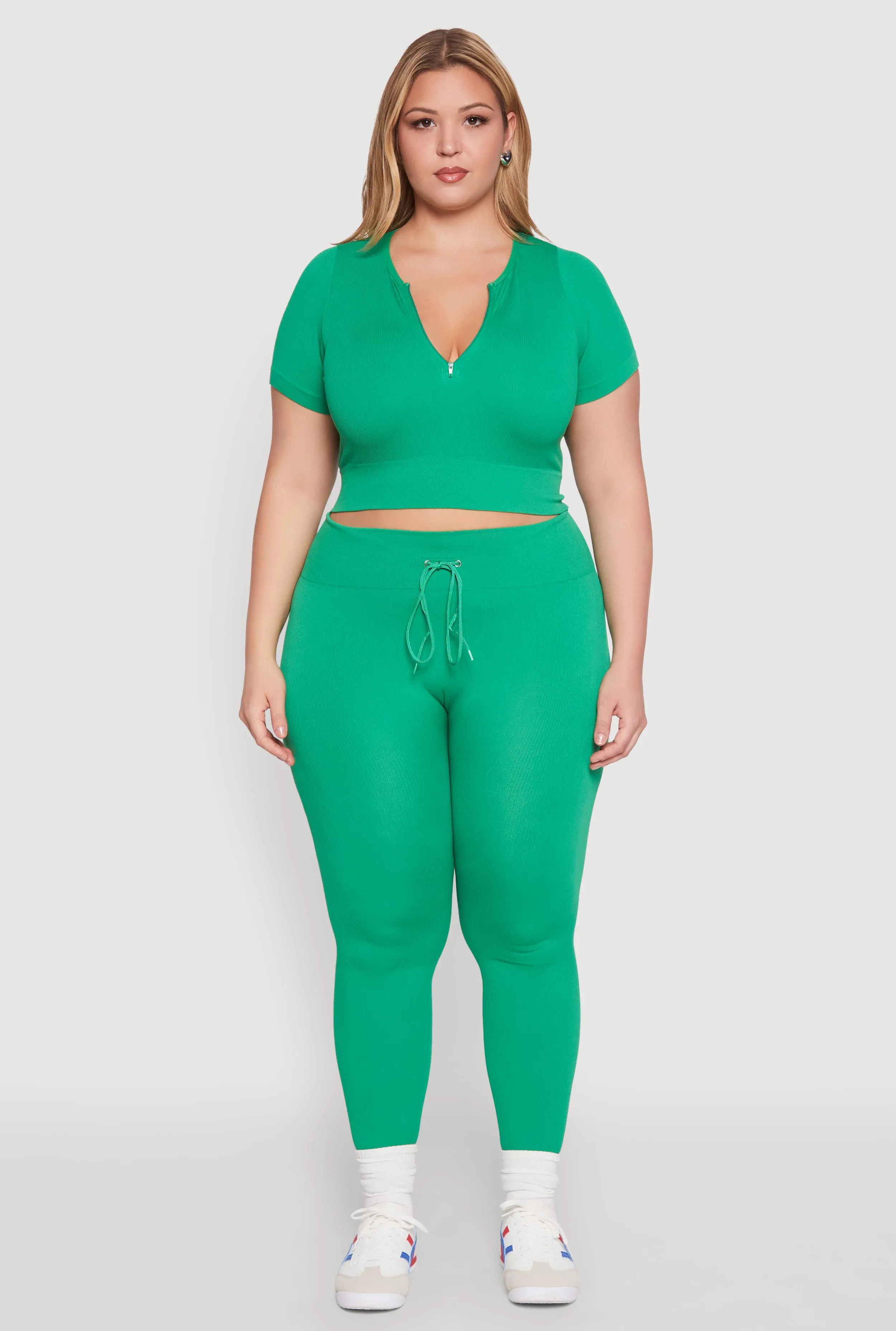 Plus Size Seamless Zip Front Crop Top