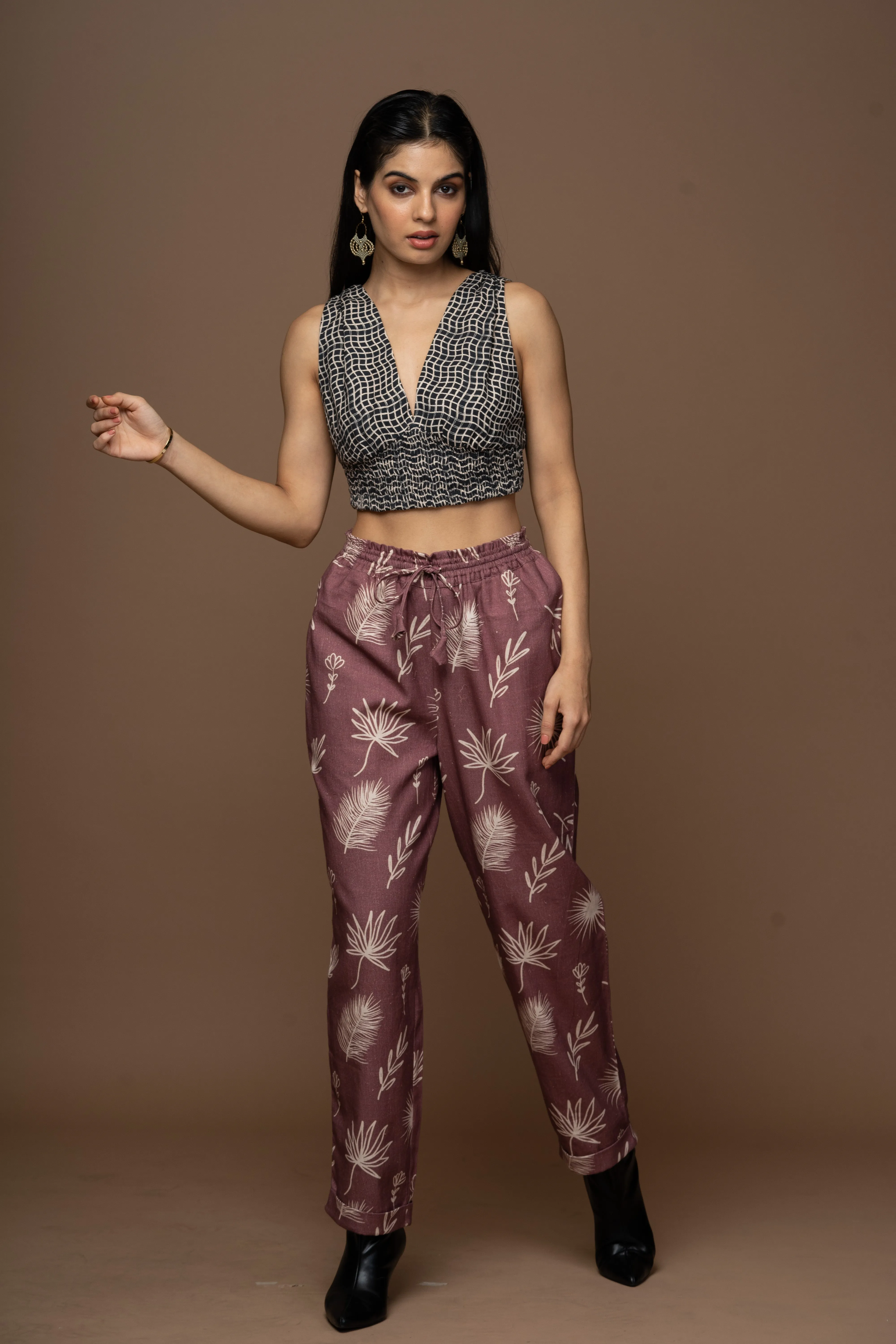 Polish Fit Pants in Shining for You Pattern