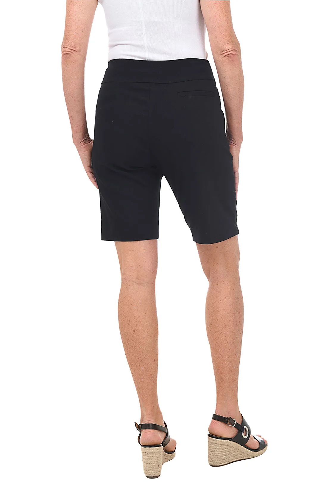Pull-On Golf Short