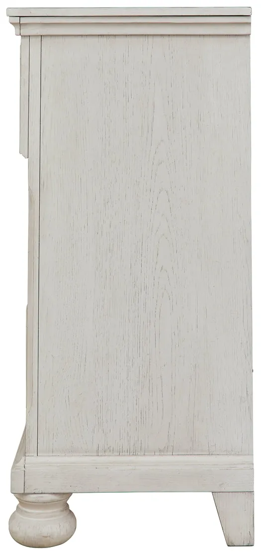 Robbinsdale Dresser
